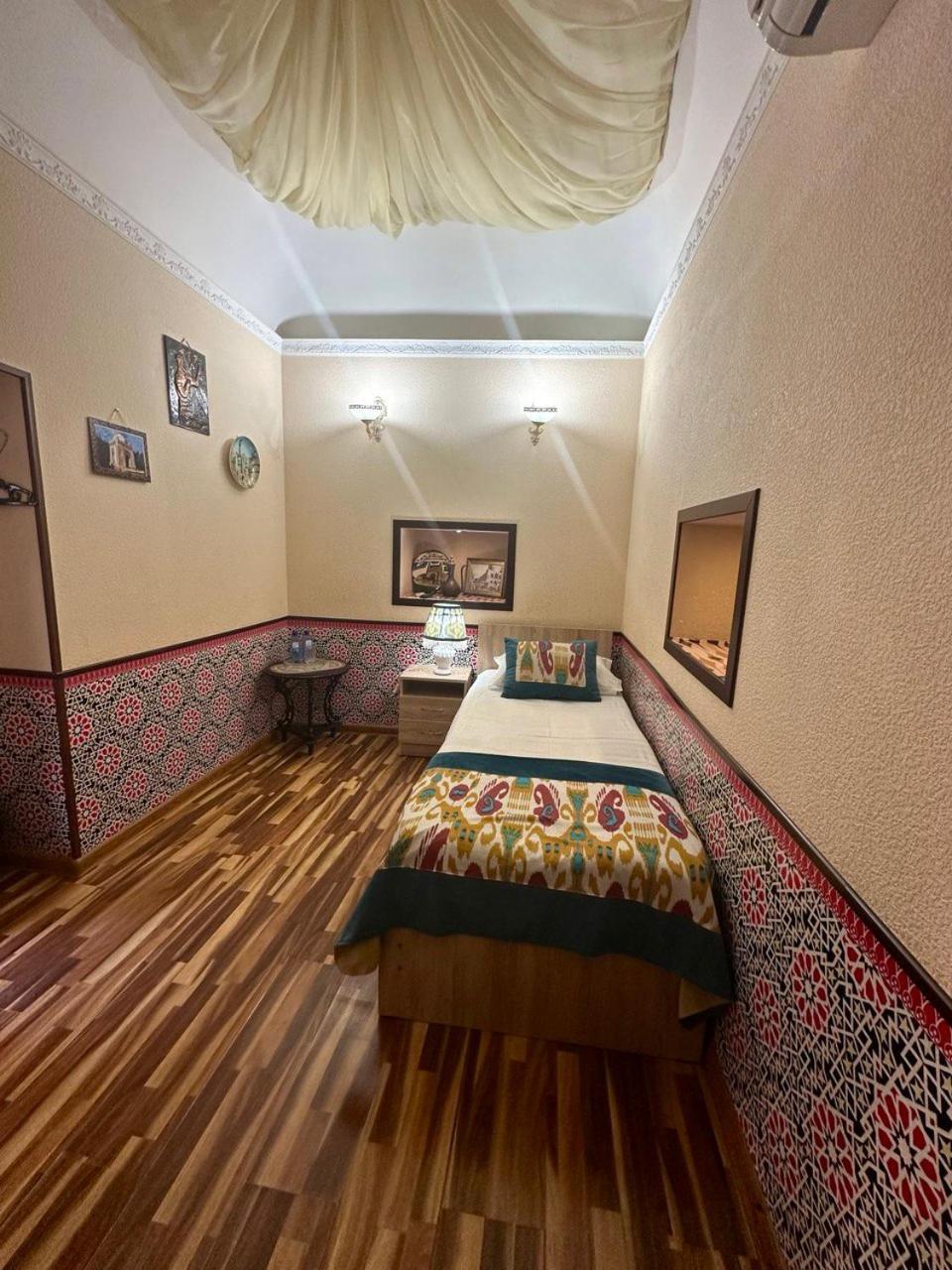 Karavansaray Khurjin Old 布哈拉 外观 照片