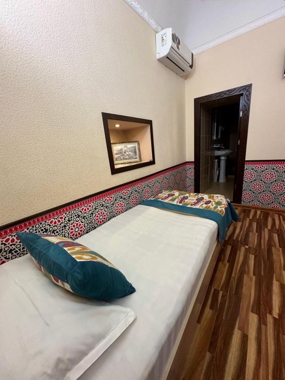 Karavansaray Khurjin Old 布哈拉 外观 照片