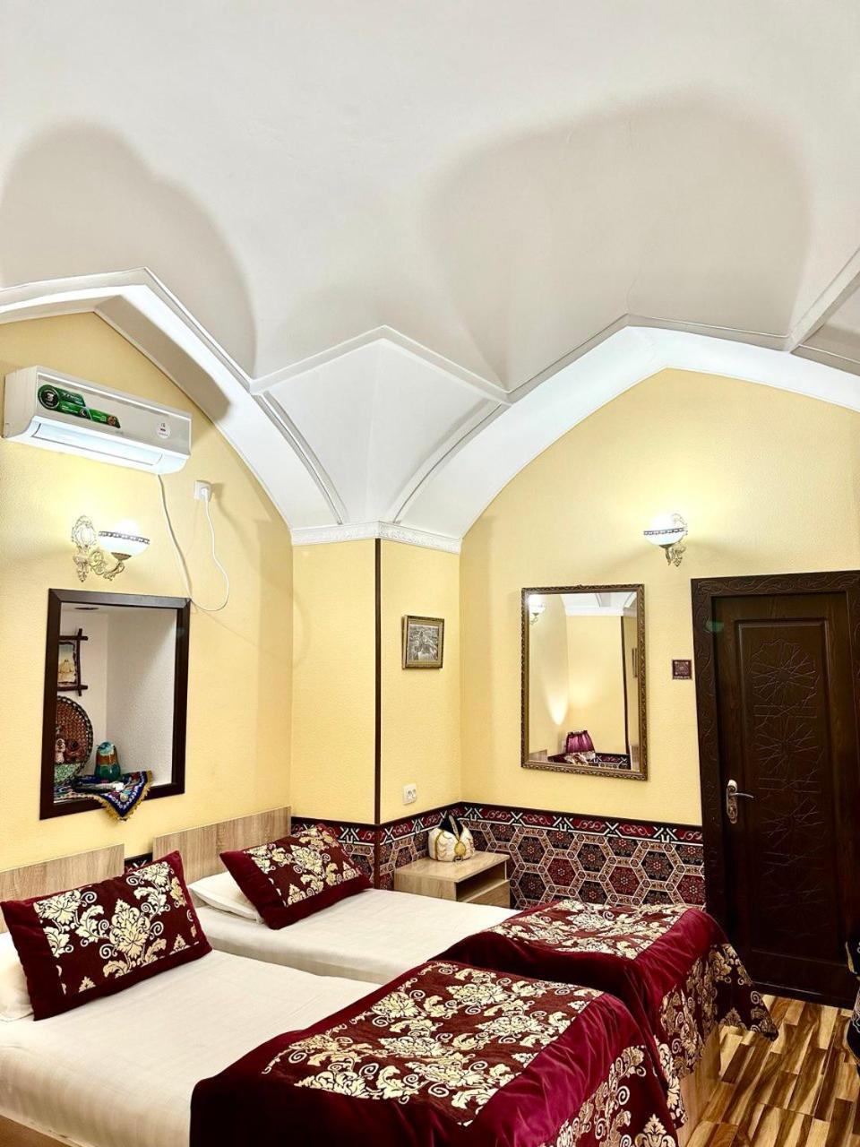 Karavansaray Khurjin Old 布哈拉 外观 照片